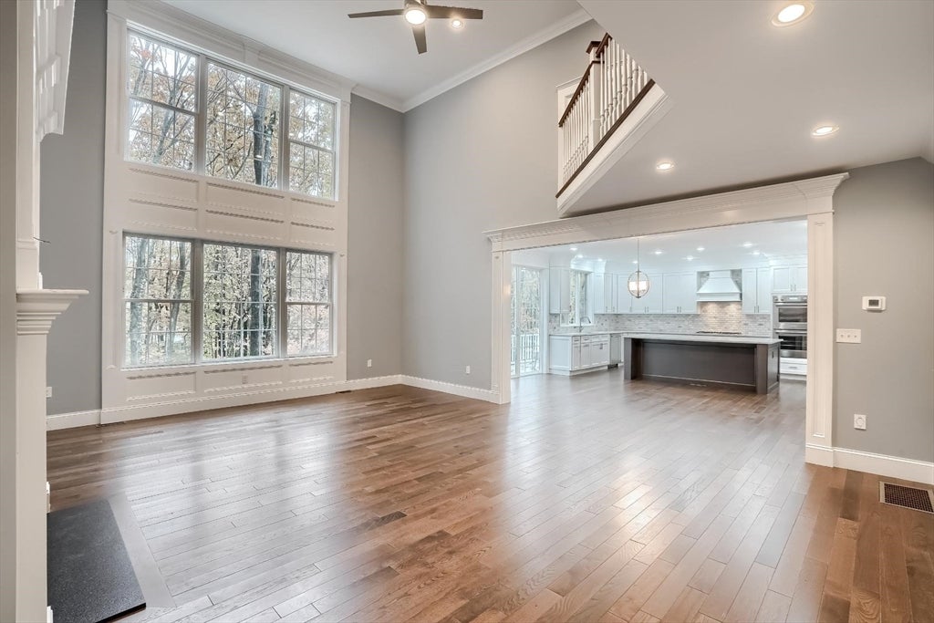 Hopkinton, Massachusetts, 01748, United States, 4 Bedrooms Bedrooms, ,6 BathroomsBathrooms,Residential,Active,2012457