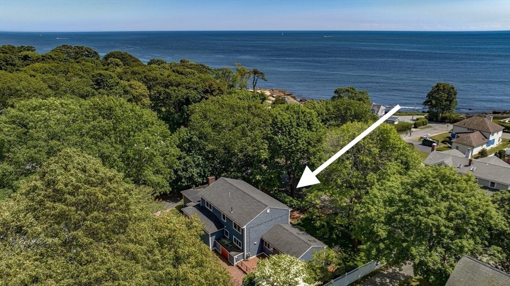 Gloucester, Massachusetts, 01930, United States, 3 Bedrooms Bedrooms, ,3 BathroomsBathrooms,Residential,Active,1849486