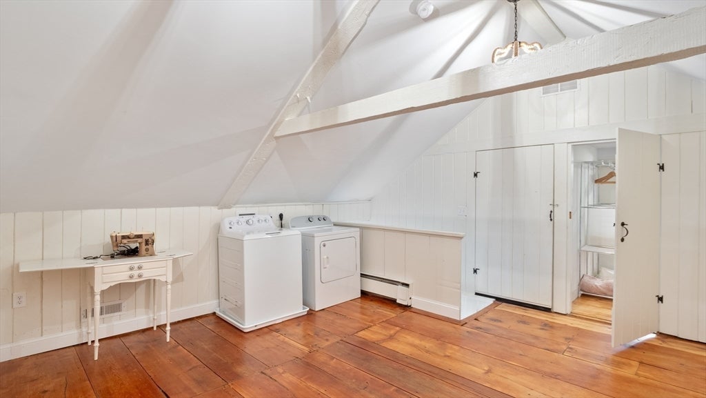 Newbury, Massachusetts, 01951, United States, 5 Bedrooms Bedrooms, ,5 BathroomsBathrooms,Residential,Active,2045691