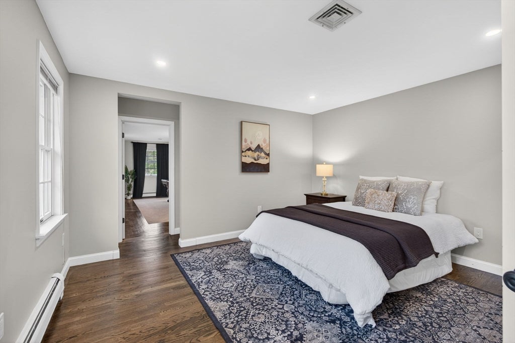 North Andover, Massachusetts, 01845, United States, 4 Bedrooms Bedrooms, ,3 BathroomsBathrooms,Residential,Active,2045698