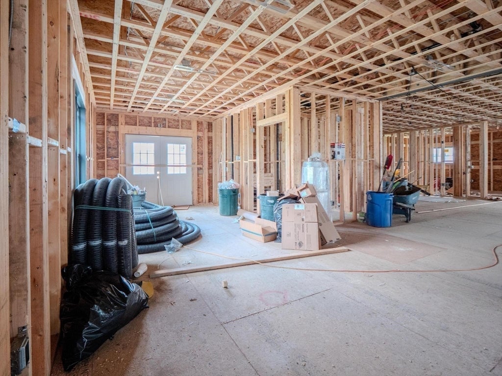 Northborough, Massachusetts, 01532, United States, 8 Bedrooms Bedrooms, ,11 BathroomsBathrooms,Residential,Active,1941137