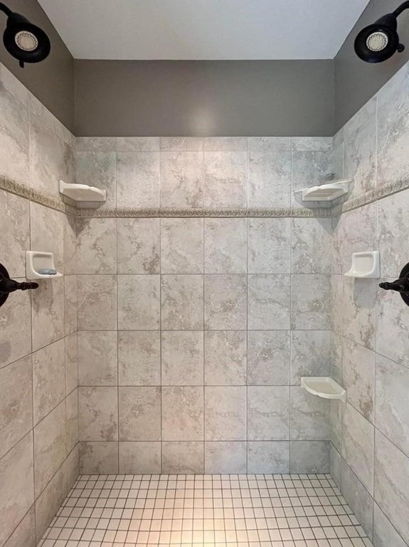 Bellingham, Massachusetts, 02019, United States, 4 Bedrooms Bedrooms, ,4 BathroomsBathrooms,Residential,Active,2045545