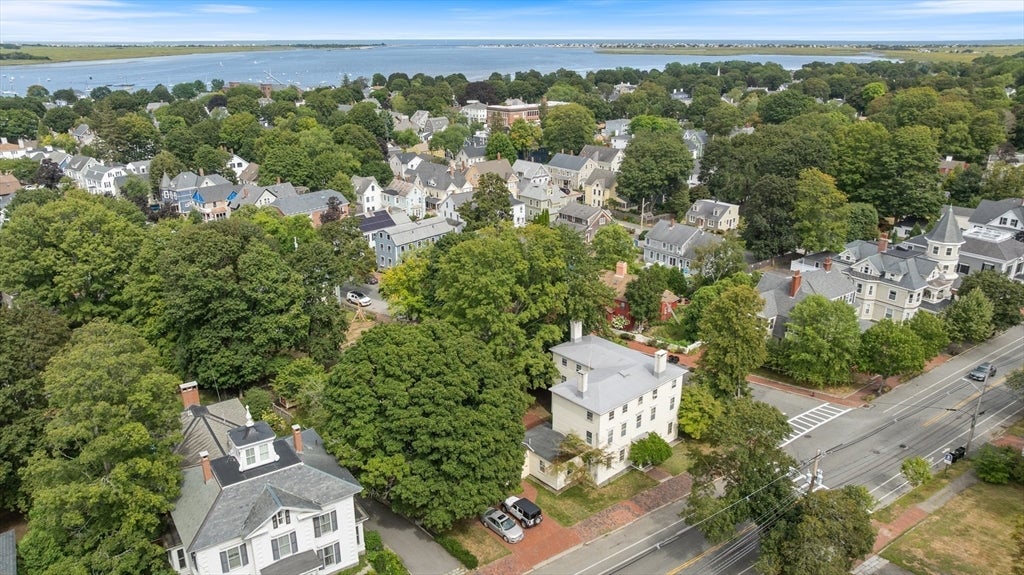 Newburyport, Massachusetts, 01950, United States, 3 Bedrooms Bedrooms, ,2 BathroomsBathrooms,Residential,Active,1944278
