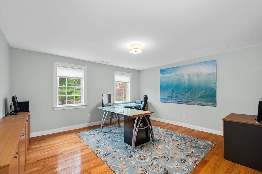 West Newbury, Massachusetts, 01985, United States, 4 Bedrooms Bedrooms, ,4 BathroomsBathrooms,Residential,Active,1986888