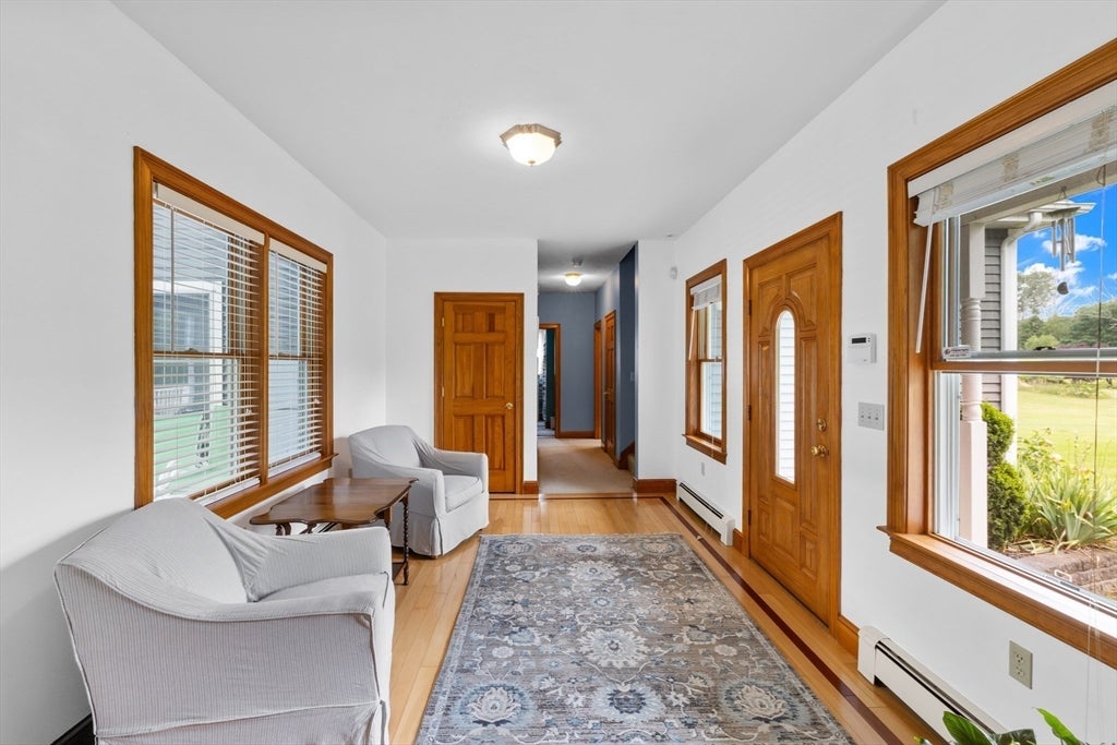 Middleboro, Massachusetts, 02346, United States, 4 Bedrooms Bedrooms, ,5 BathroomsBathrooms,Residential,Active,1858668