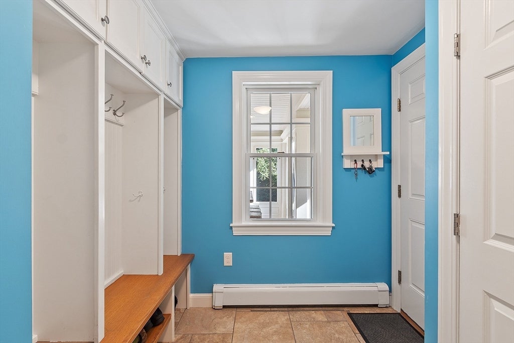 Westborough, Massachusetts, 01581, United States, 4 Bedrooms Bedrooms, ,3 BathroomsBathrooms,Residential,Active,1943801