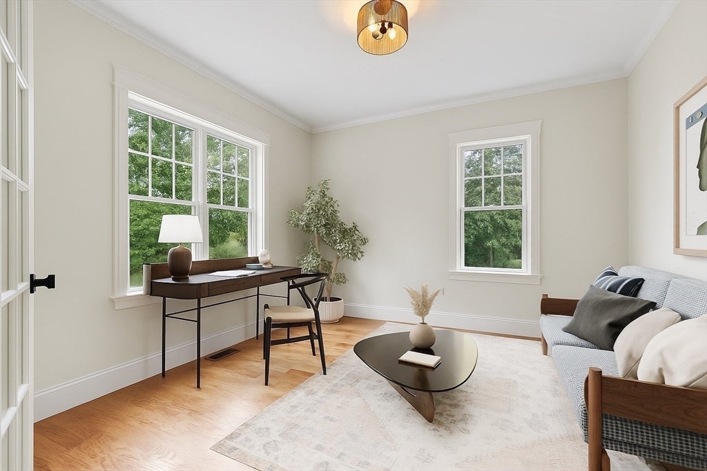 Medford, Massachusetts, 02155, United States, 5 Bedrooms Bedrooms, ,4 BathroomsBathrooms,Residential,Active,1992266