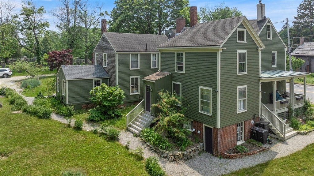 Newbury, Massachusetts, 01951, United States, 5 Bedrooms Bedrooms, ,3 BathroomsBathrooms,Residential,Active,1945051