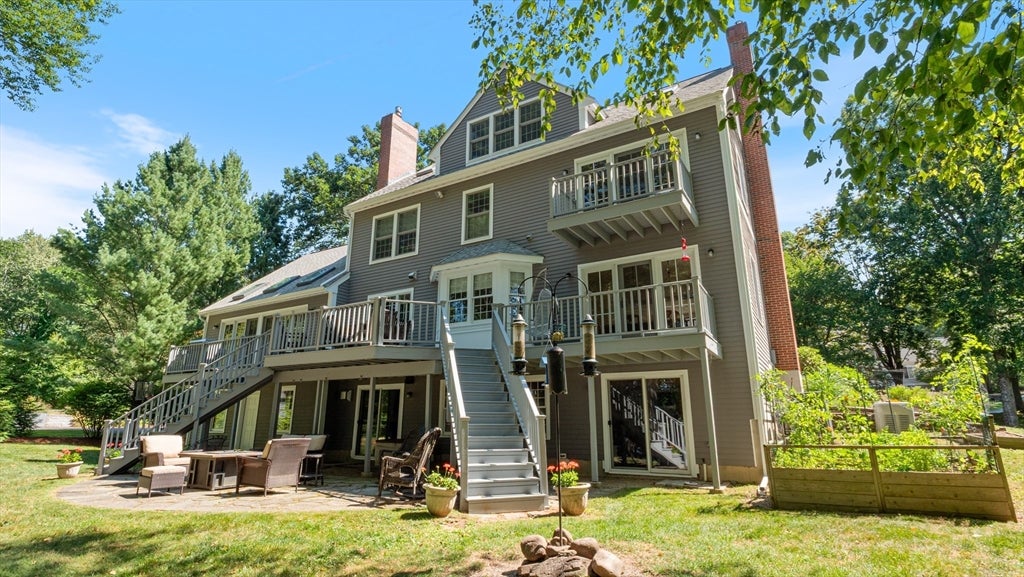 West Newbury, Massachusetts, 01985, United States, 4 Bedrooms Bedrooms, ,5 BathroomsBathrooms,Residential,Active,1936453