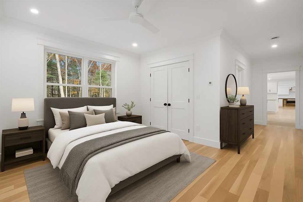 Hopkinton, Massachusetts, 01748, United States, 5 Bedrooms Bedrooms, ,6 BathroomsBathrooms,Residential,Active,1990661