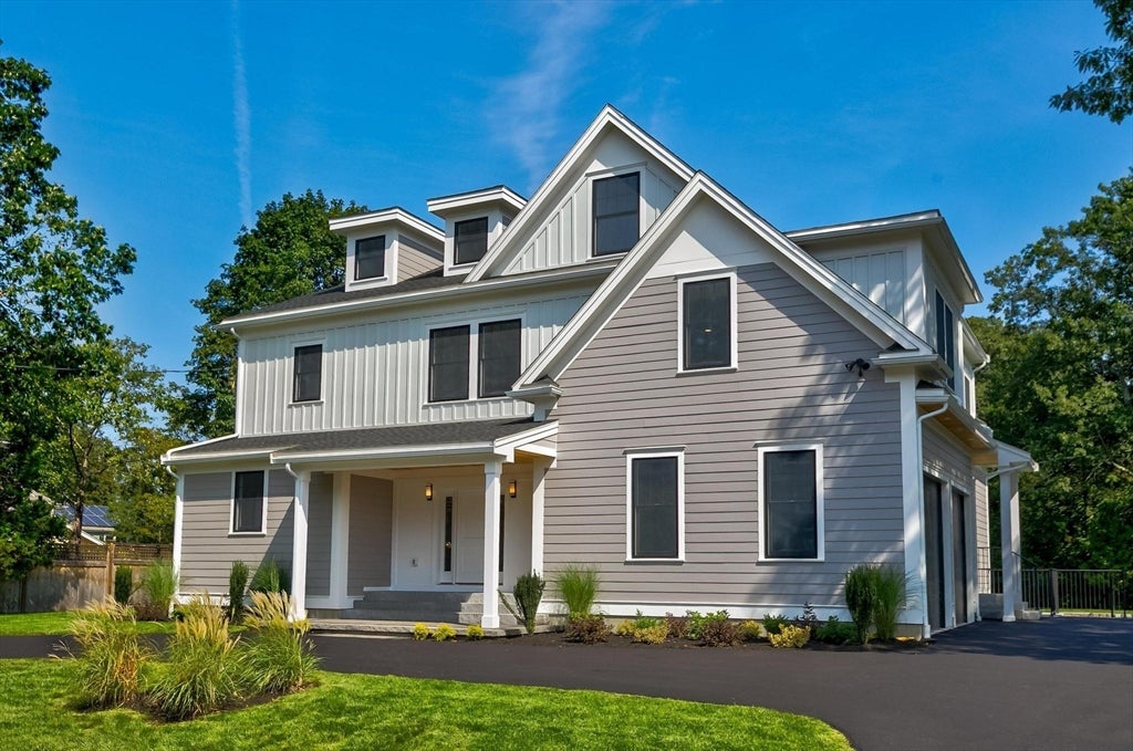 Newton, Massachusetts, 02466, United States, 5 Bedrooms Bedrooms, ,5 BathroomsBathrooms,Residential,Active,1884884
