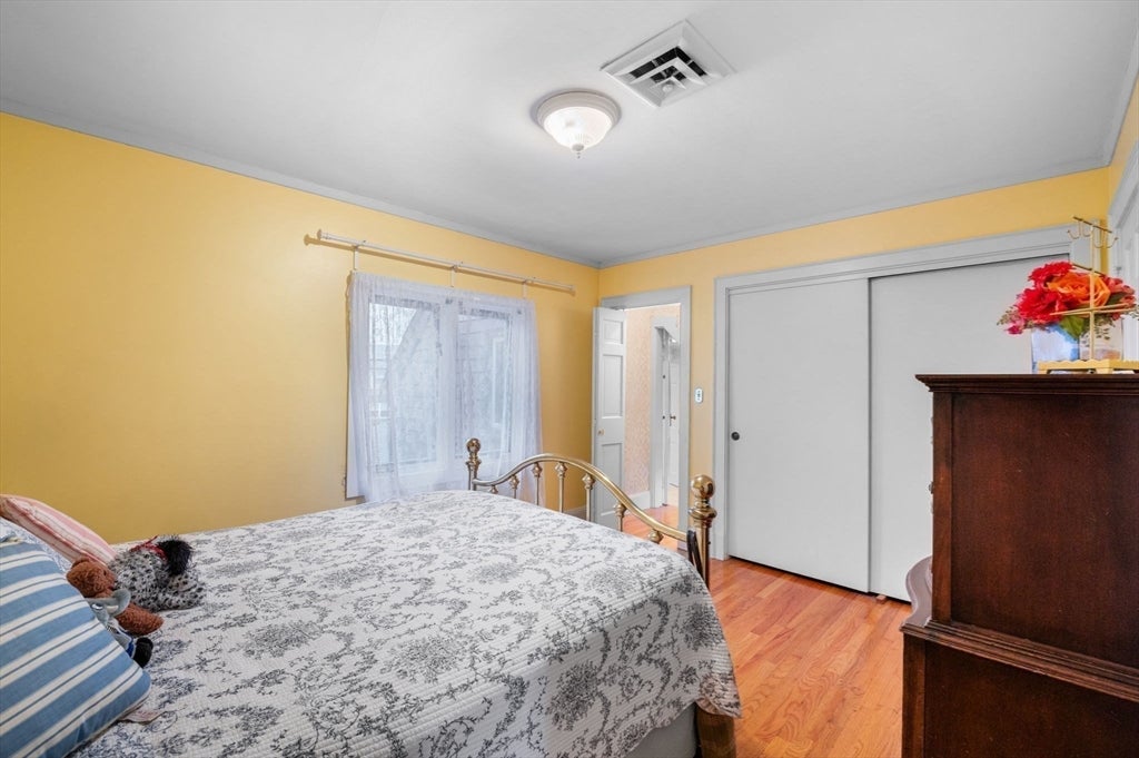 Swampscott, Massachusetts, 01907, United States, 6 Bedrooms Bedrooms, ,4 BathroomsBathrooms,Residential,Active,2007274