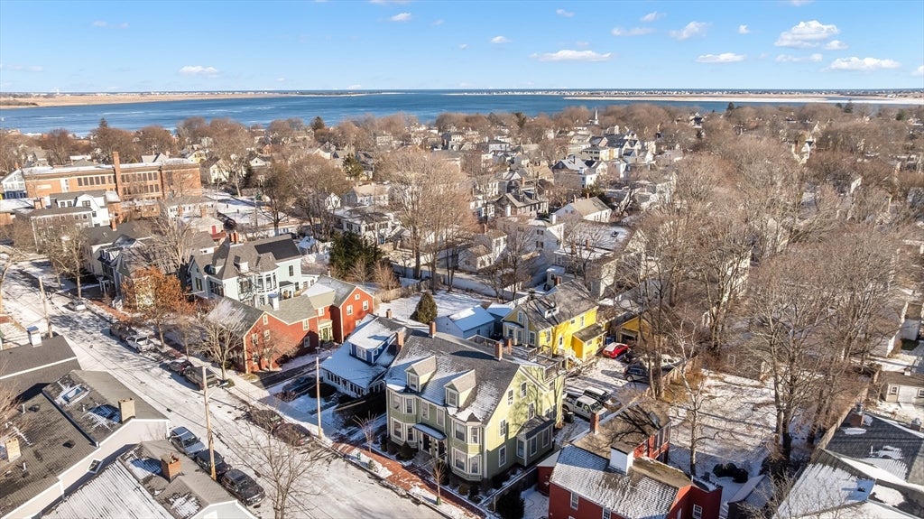 Newburyport, Massachusetts, 01950, United States, 6 Bedrooms Bedrooms, ,6 BathroomsBathrooms,Residential,Active,2011453