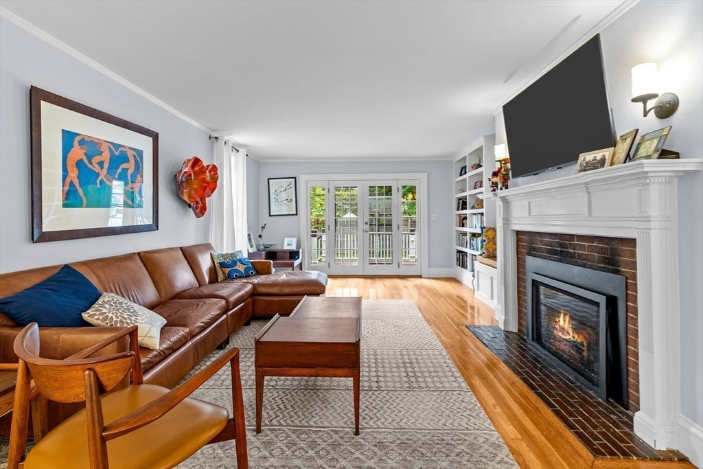 Brookline, Massachusetts, 02445, United States, 5 Bedrooms Bedrooms, ,4 BathroomsBathrooms,Residential,Active,1905060