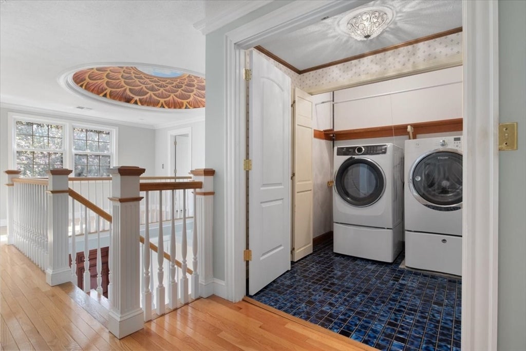 Medfield, Massachusetts, 02052, United States, 5 Bedrooms Bedrooms, ,4 BathroomsBathrooms,Residential,Active,1790178