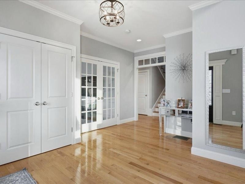 Pelham, New Hampshire, 03076, United States, 3 Bedrooms Bedrooms, ,3 BathroomsBathrooms,Residential,Active,2007919