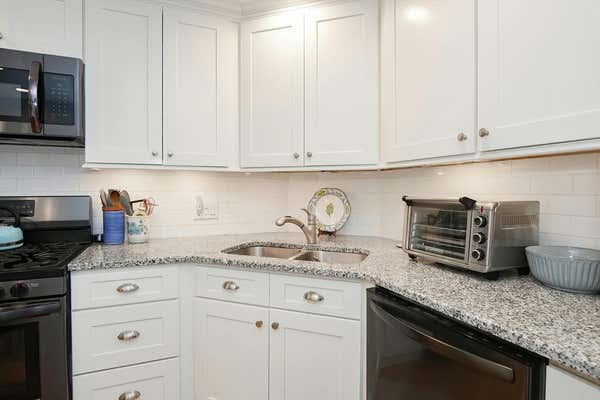 39 POPPASQUASH RD # 39, NORTH ATTLEBORO, MA 02760, photo 5 of 29