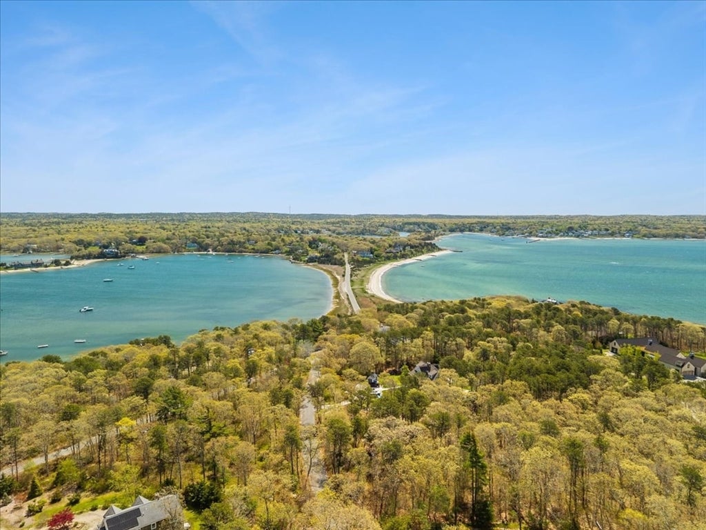 Bourne, Massachusetts, 02532, United States, 4 Bedrooms Bedrooms, ,4 BathroomsBathrooms,Residential,Active,2052070