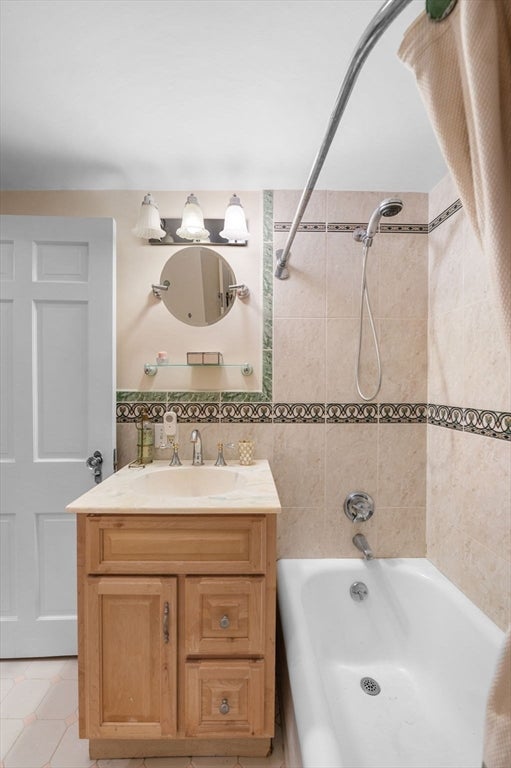 Swampscott, Massachusetts, 01907, United States, 6 Bedrooms Bedrooms, ,4 BathroomsBathrooms,Residential,Active,2007274