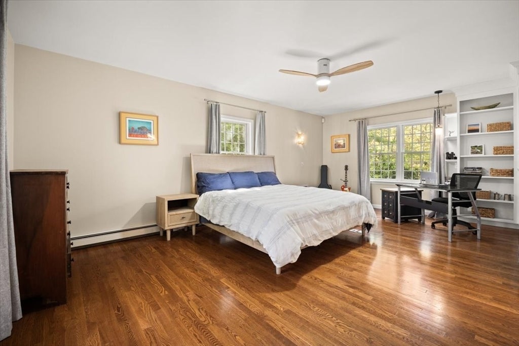 Bourne, Massachusetts, 02532, United States, 4 Bedrooms Bedrooms, ,4 BathroomsBathrooms,Residential,Active,2052070