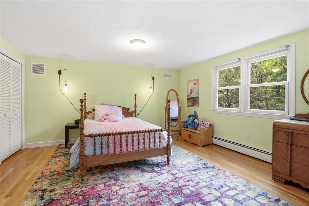 Lexington, Massachusetts, 02420, United States, 5 Bedrooms Bedrooms, ,4 BathroomsBathrooms,Residential,Active,1973324