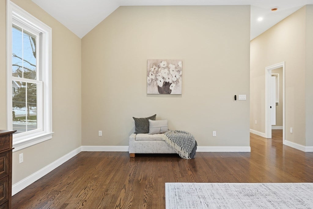 Andover, Massachusetts, 01810, United States, 4 Bedrooms Bedrooms, ,5 BathroomsBathrooms,Residential,Active,2002339