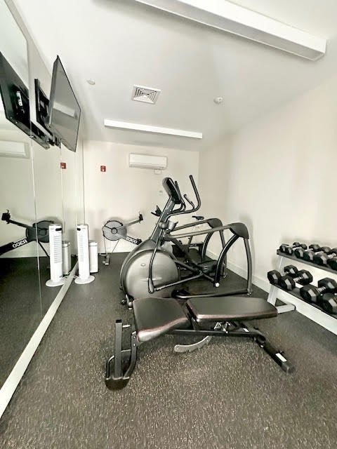 Swampscott, Massachusetts, 01907, United States, 3 Bedrooms Bedrooms, ,2 BathroomsBathrooms,Residential,Active,2007069