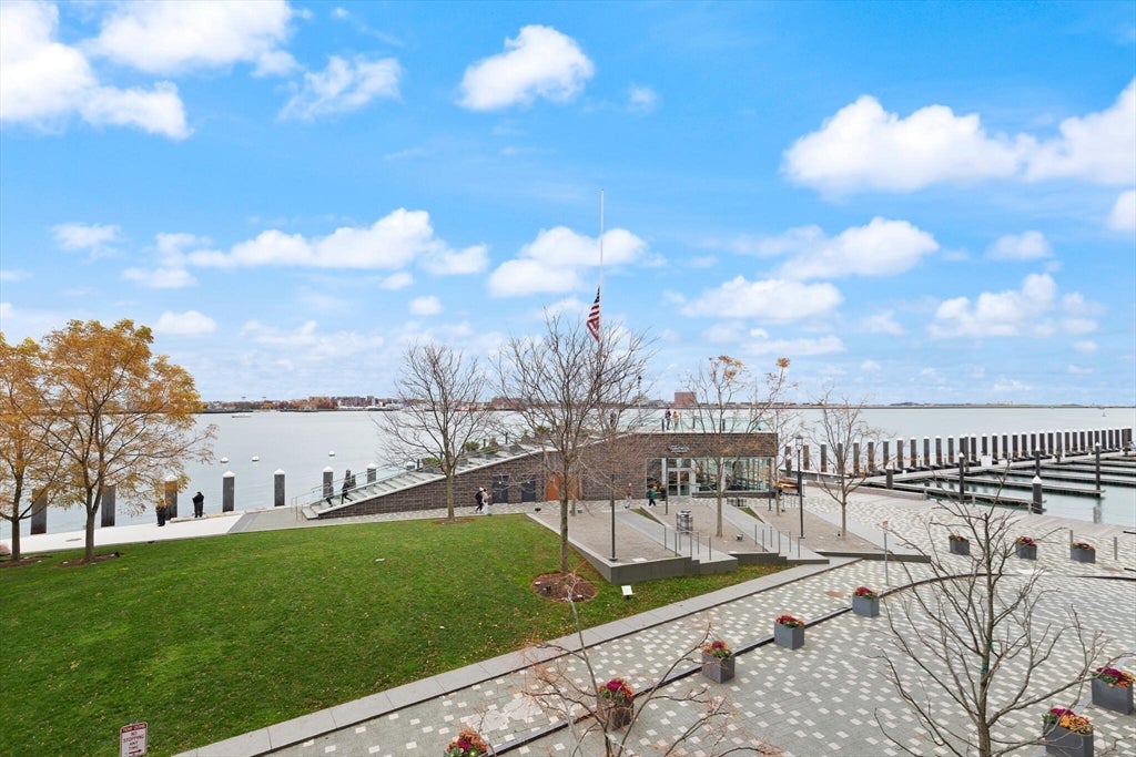 Boston, Massachusetts, 02210, United States, 2 Bedrooms Bedrooms, ,3 BathroomsBathrooms,Residential,Active,1993631