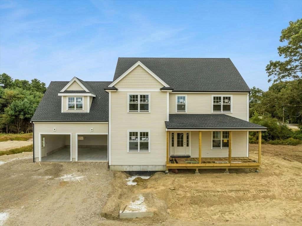 1 HAYSTACK LN, BERKLEY, MA 02779, photo 1 of 38