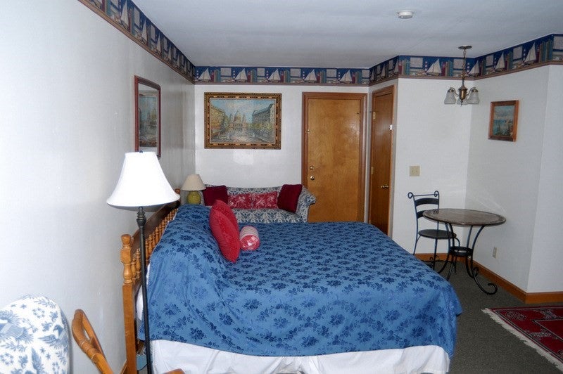 Washington, Massachusetts, 01223, United States, 22 Bedrooms Bedrooms, ,21 BathroomsBathrooms,Residential,Active,1952629