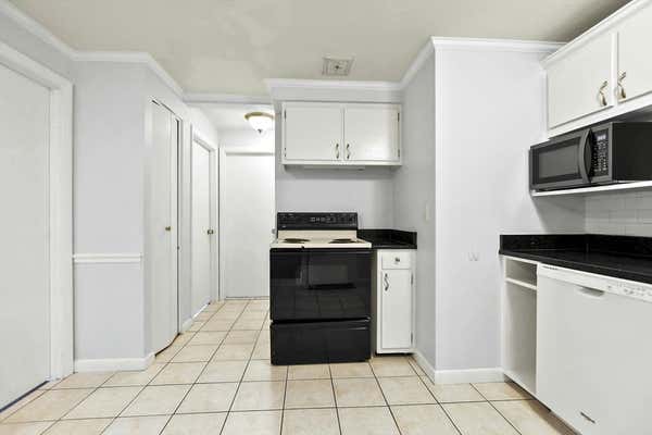 230 ESSEX ST APT 23, MELROSE, MA 02176, photo 5 of 22