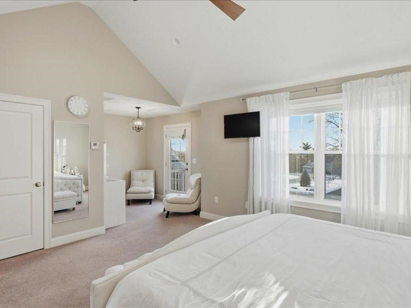 Pelham, New Hampshire, 03076, United States, 3 Bedrooms Bedrooms, ,3 BathroomsBathrooms,Residential,Active,2007919