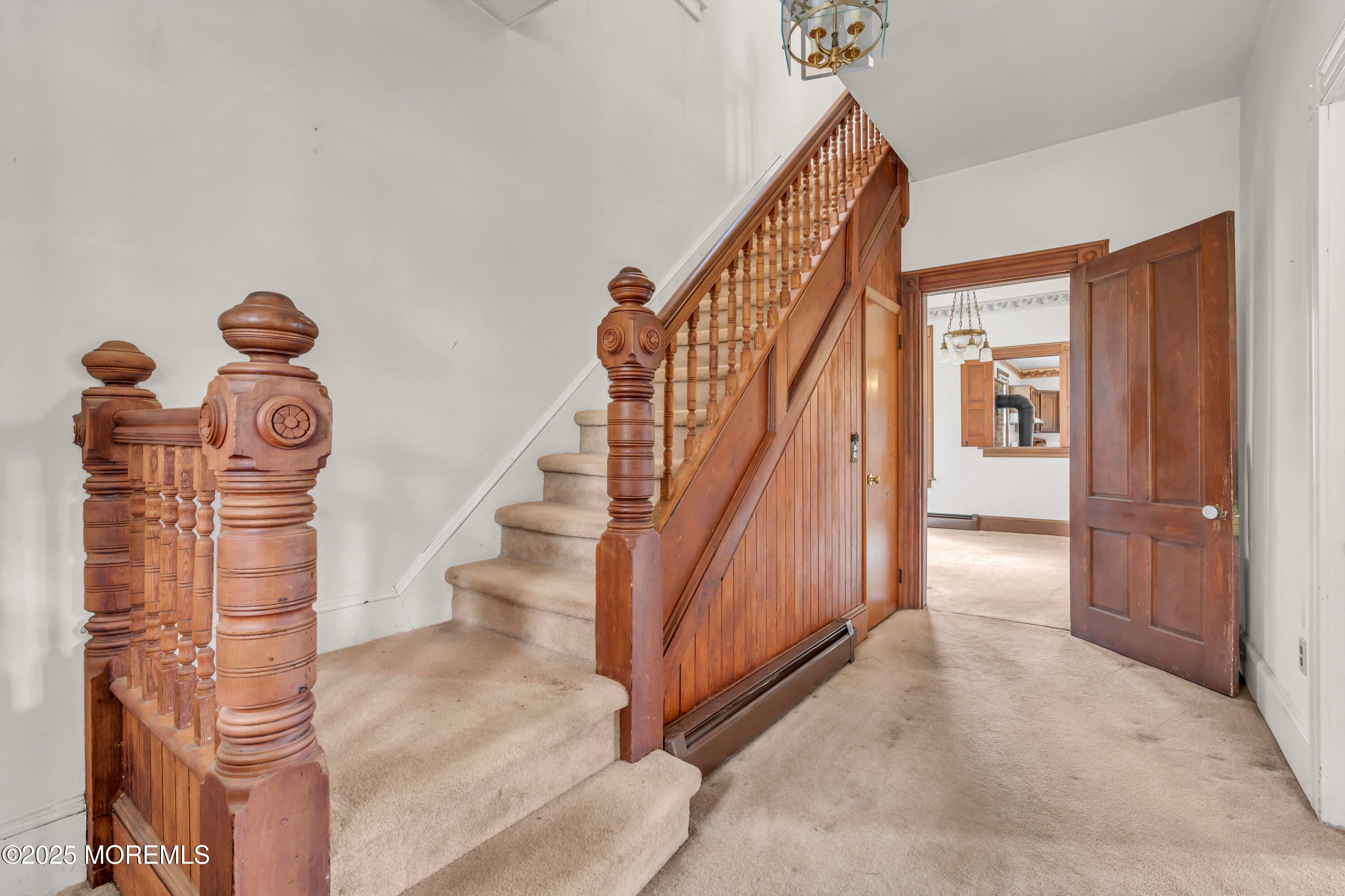 Hazlet, New Jersey, 07730, United States, 4 Bedrooms Bedrooms, ,2 BathroomsBathrooms,Residential,Active,1973535