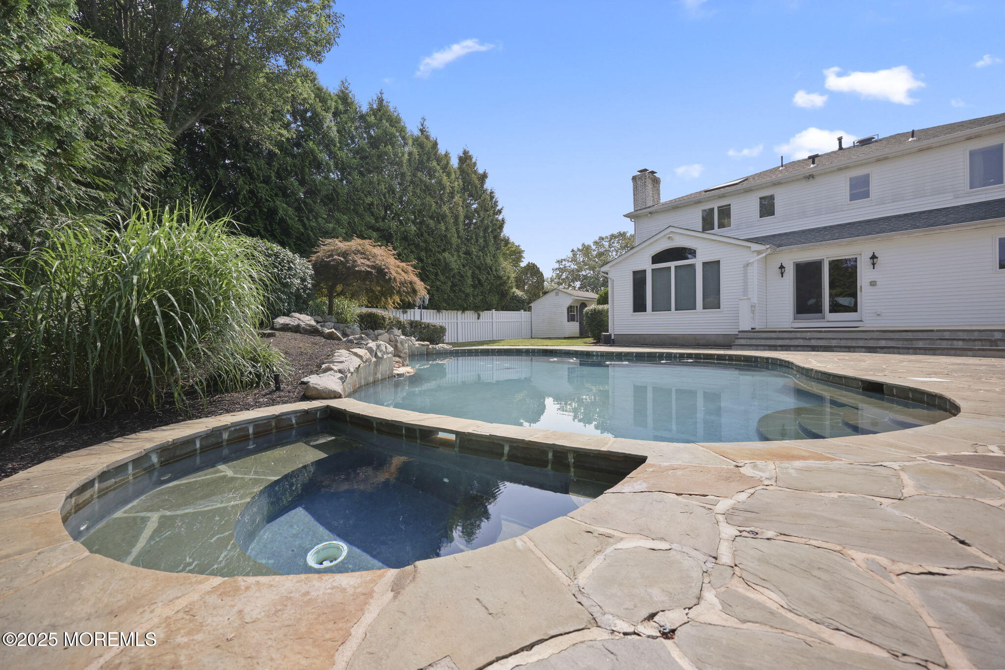 Eatontown, New Jersey, 07724, United States, 6 Bedrooms Bedrooms, ,3 BathroomsBathrooms,Residential,Active,2017488