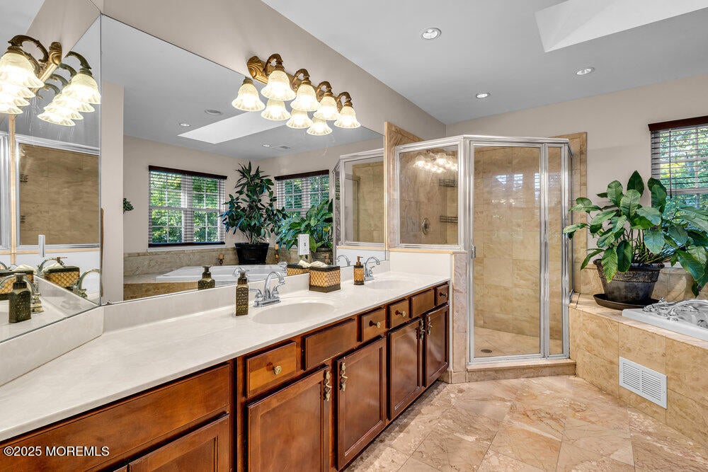 Jackson, New Jersey, 08527, United States, 4 Bedrooms Bedrooms, ,4 BathroomsBathrooms,Residential,Active,2010896