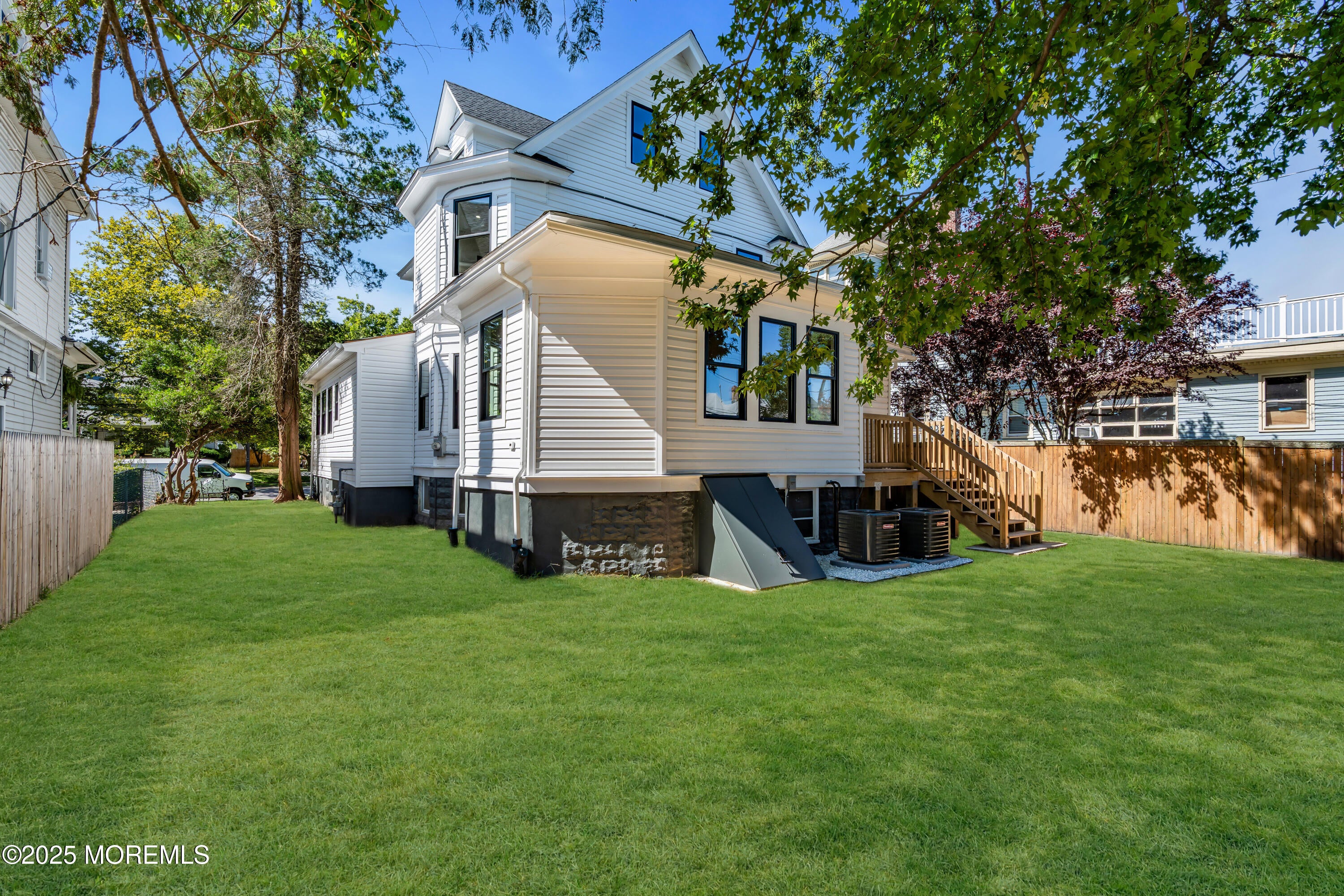 Asbury Park, New Jersey, 07712, United States, 6 Bedrooms Bedrooms, ,4 BathroomsBathrooms,Residential,Active,1929708