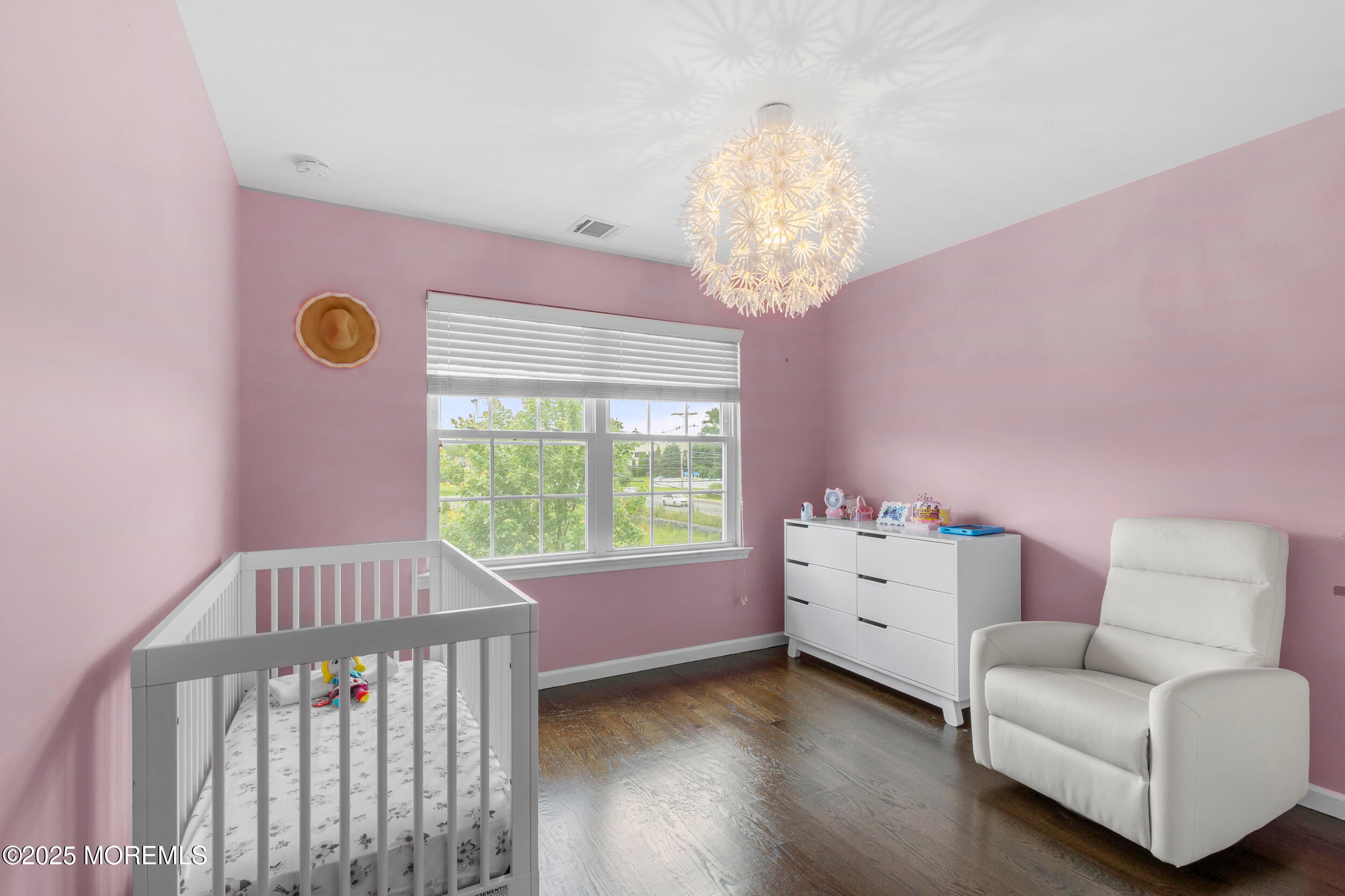 Lakewood, New Jersey, 08701, United States, 10 Bedrooms Bedrooms, ,6 BathroomsBathrooms,Residential,Pending,1973270