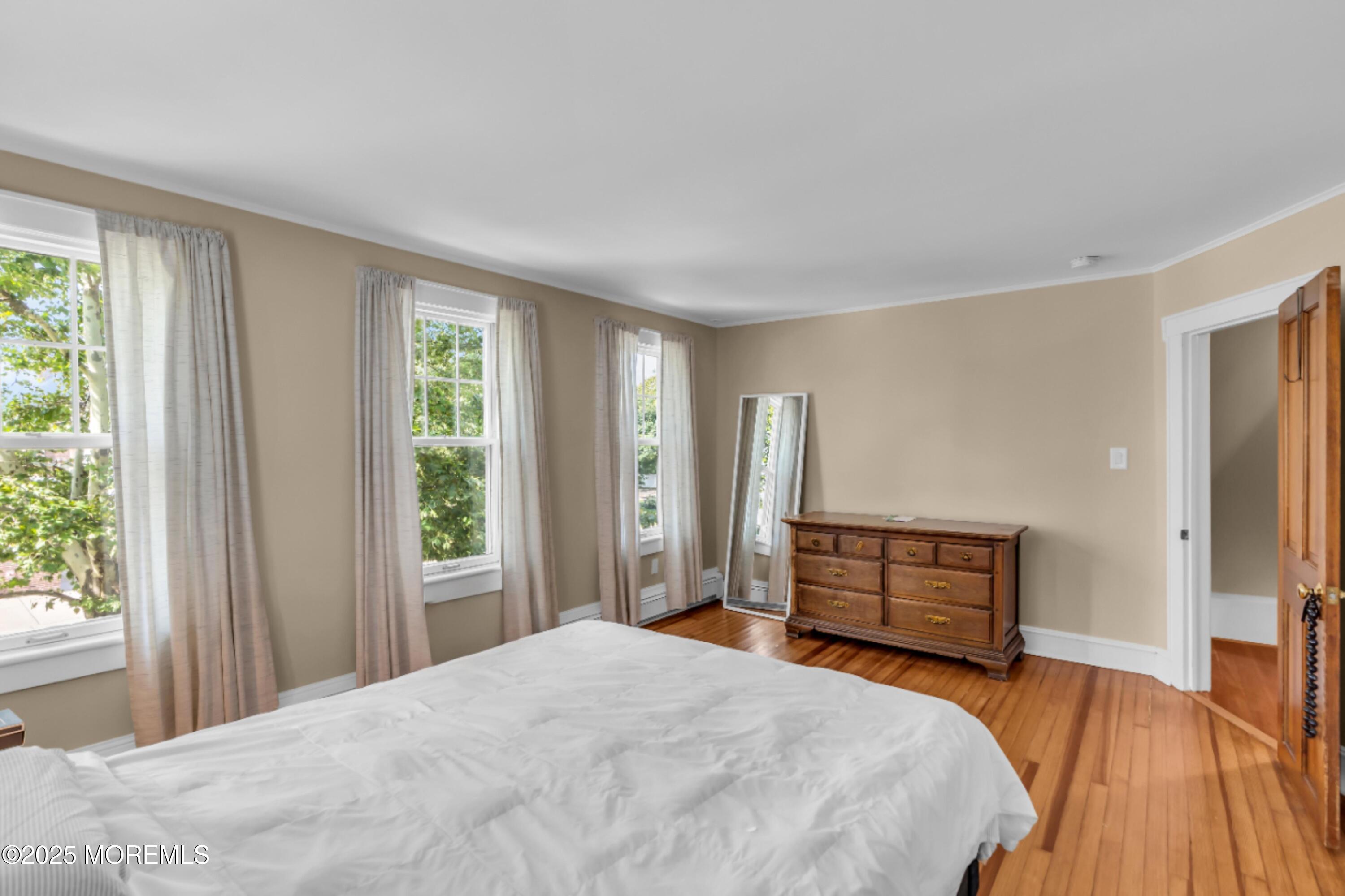 Point Pleasant Beach, New Jersey, 08742, United States, 5 Bedrooms Bedrooms, ,3 BathroomsBathrooms,Residential,Active,1902932