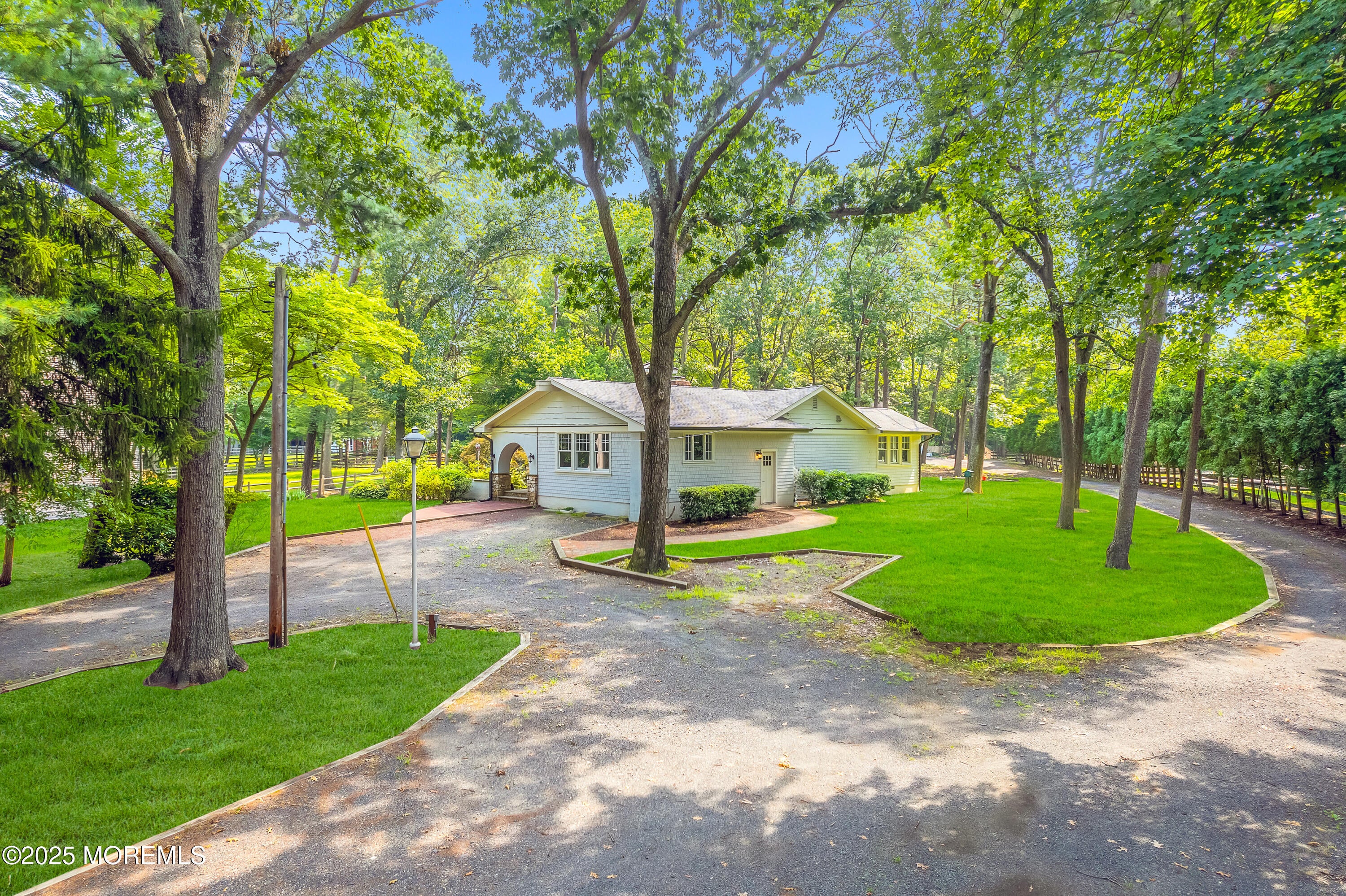 Freehold, New Jersey, 07728, United States, 3 Bedrooms Bedrooms, ,3 BathroomsBathrooms,Residential,Active,2007023