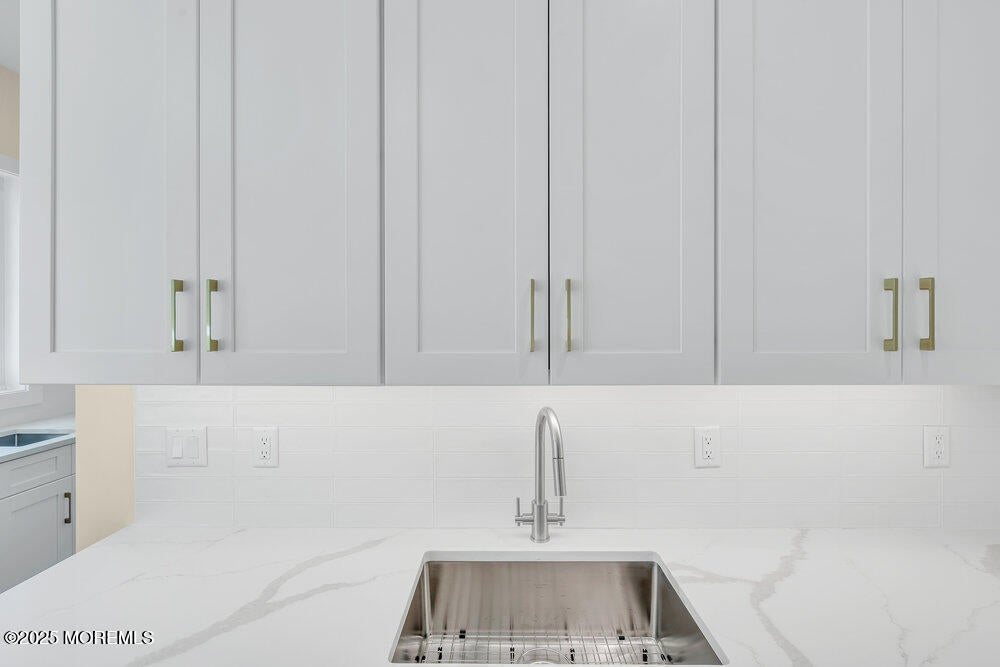 Jackson, New Jersey, 08527, United States, 6 Bedrooms Bedrooms, ,4 BathroomsBathrooms,Residential,Active,1973337