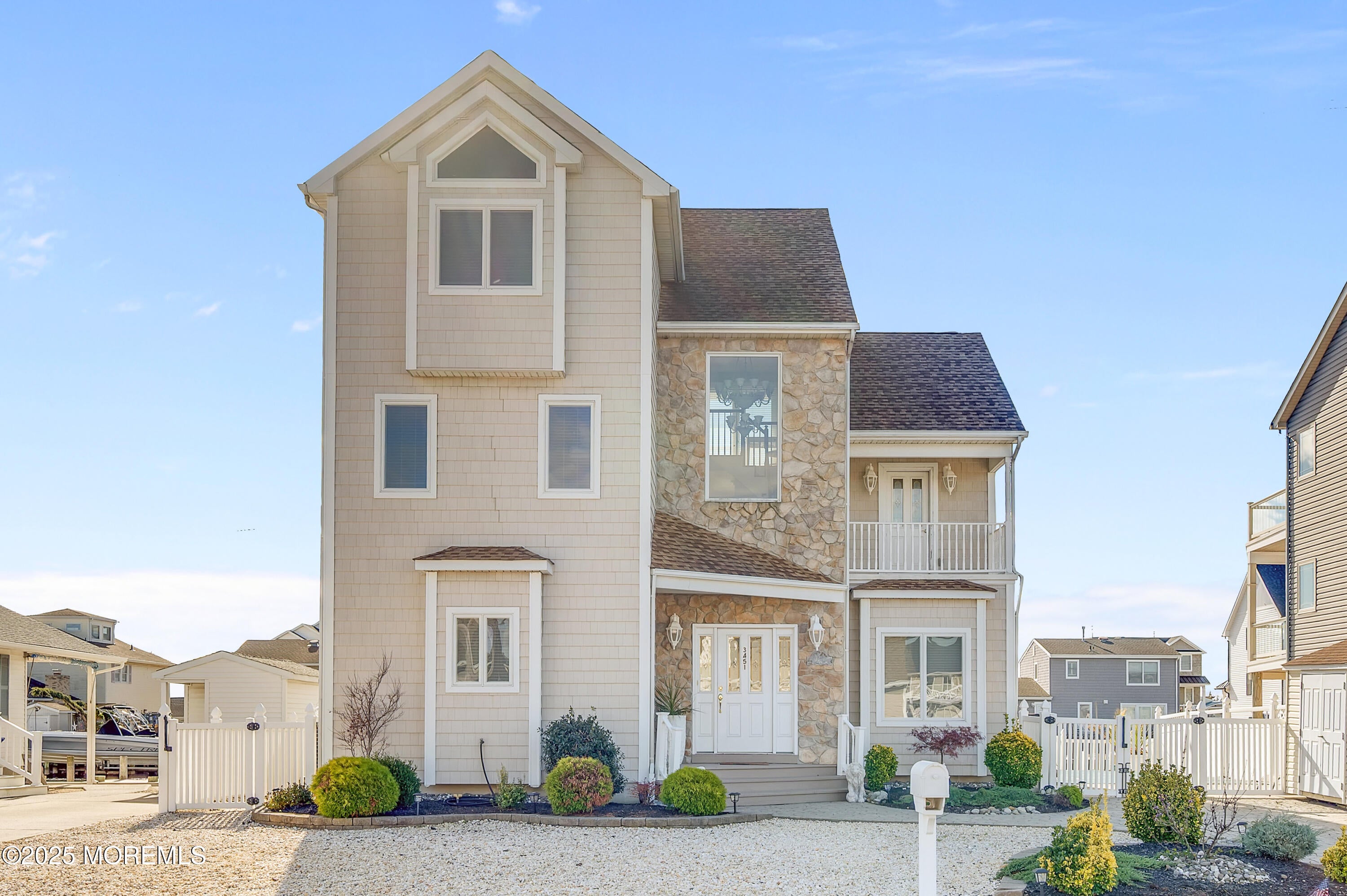 Toms River, New Jersey, 08753, United States, 5 Bedrooms Bedrooms, ,3 BathroomsBathrooms,Residential,Active,1995250