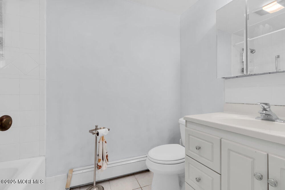 Spring Lake, New Jersey, 07762, United States, 5 Bedrooms Bedrooms, ,5 BathroomsBathrooms,Residential,Active,2003544