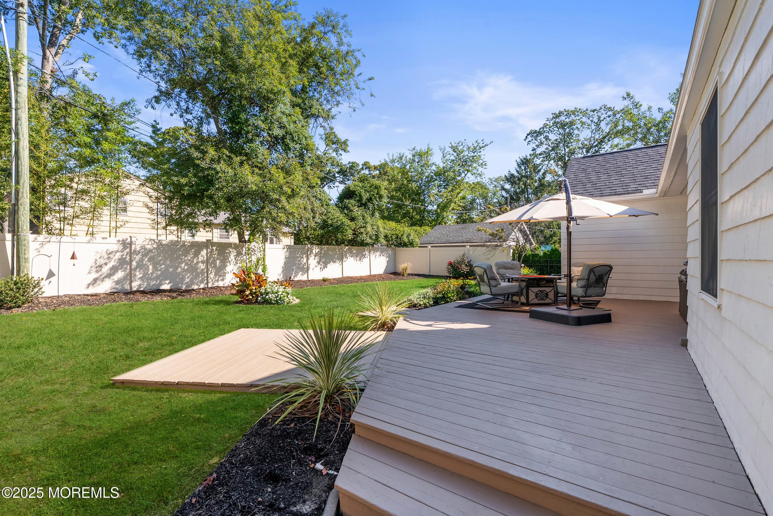 Oakhurst, New Jersey, 07755, United States, 2 Bedrooms Bedrooms, ,1 BathroomBathrooms,Residential,Active,1953714