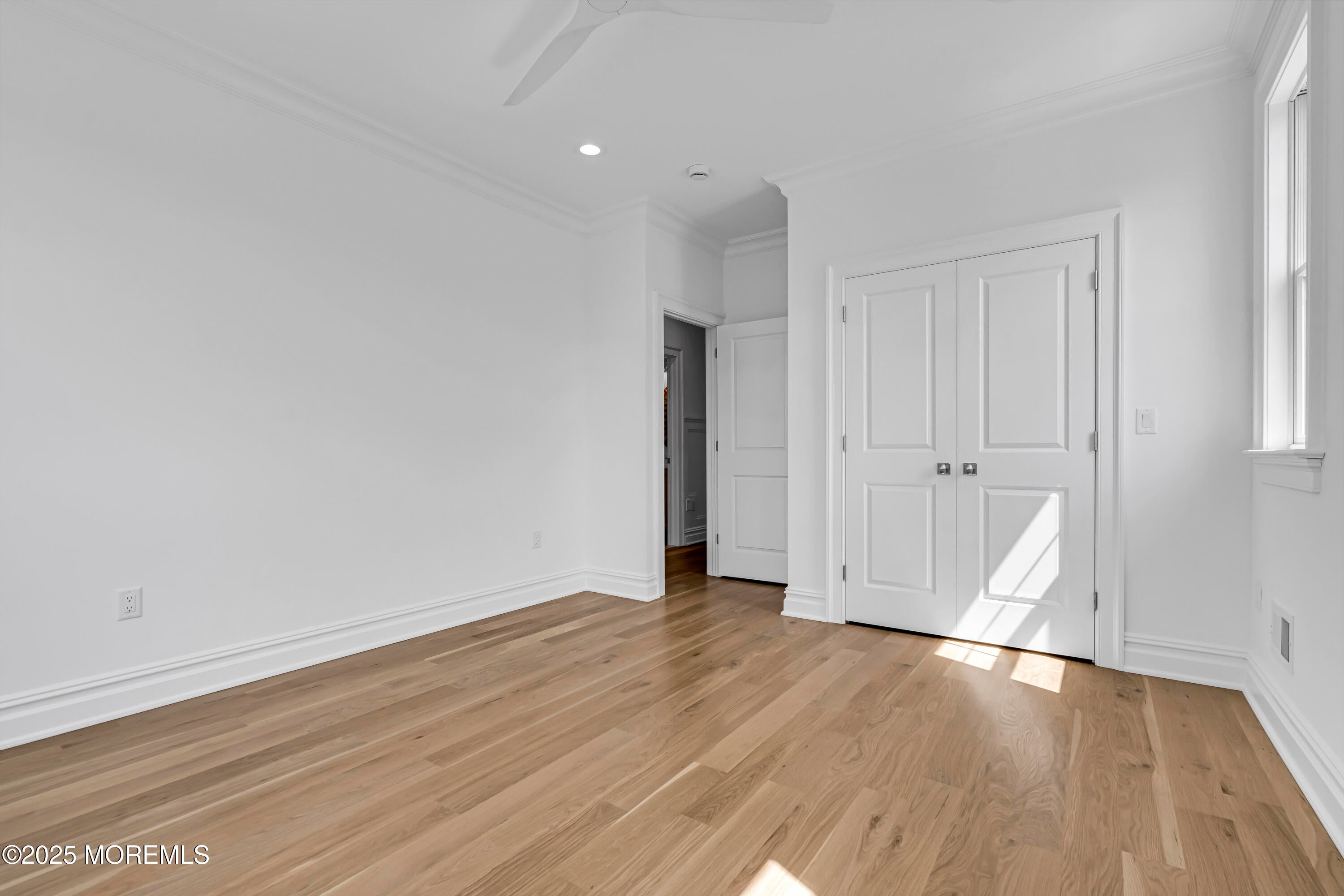 Mantoloking, New Jersey, 08738, United States, 6 Bedrooms Bedrooms, ,6 BathroomsBathrooms,Residential,Active,1904143