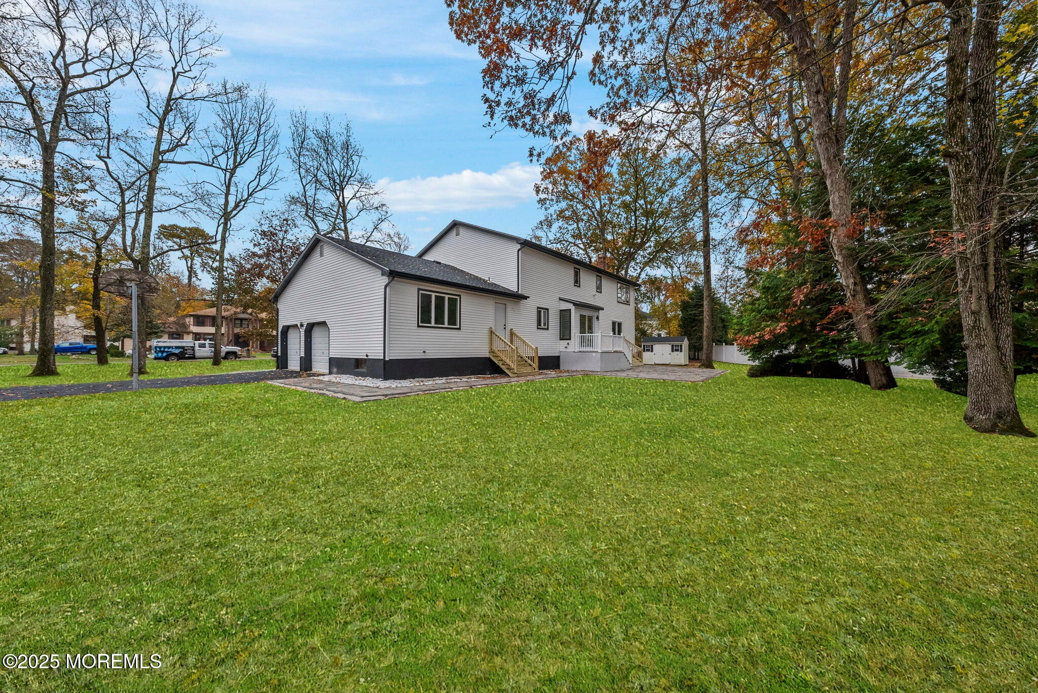 Manalapan, New Jersey, 07726, United States, 5 Bedrooms Bedrooms, ,4 BathroomsBathrooms,Residential,Active,1969663