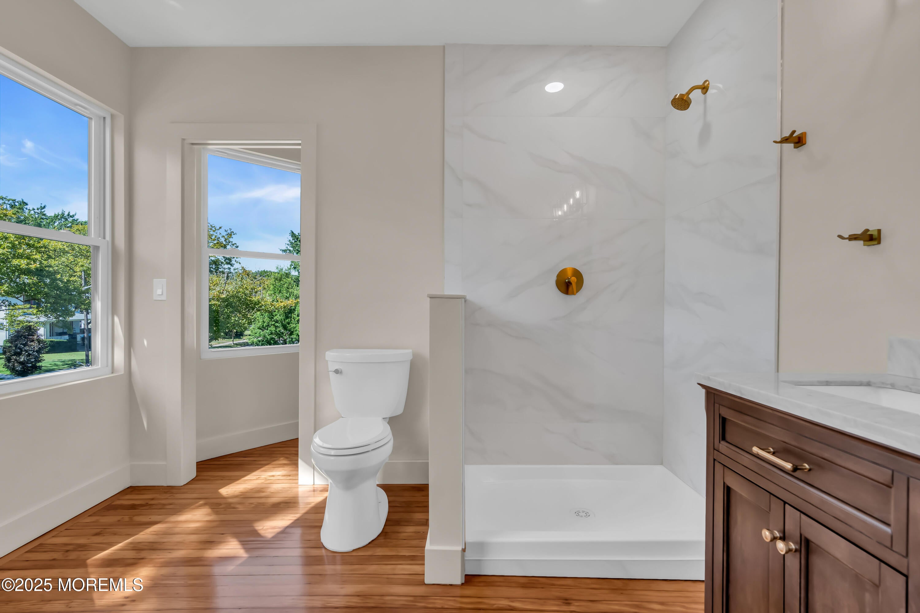 Asbury Park, New Jersey, 07712, United States, 6 Bedrooms Bedrooms, ,4 BathroomsBathrooms,Residential,Active,1929708