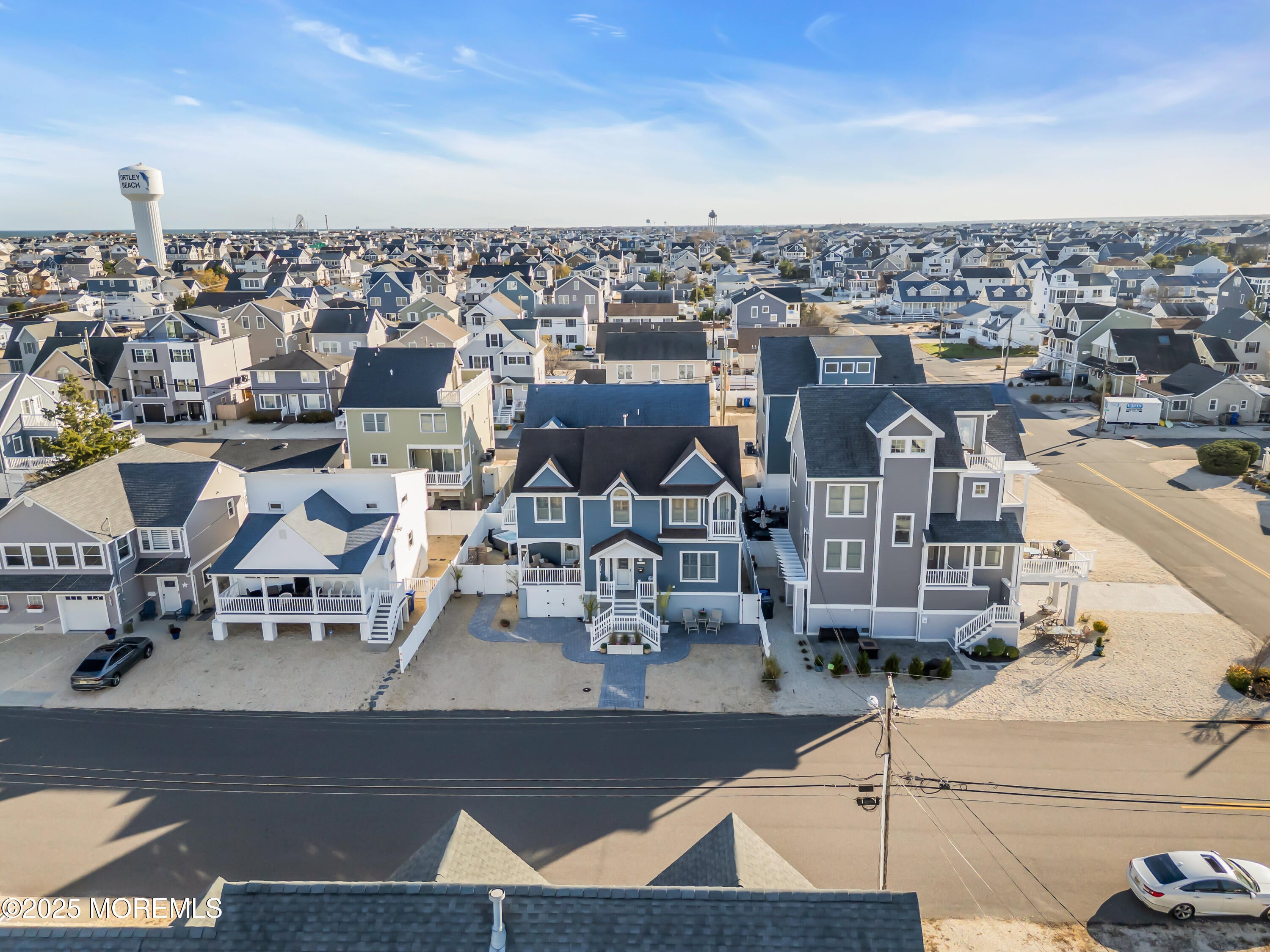 Ortley Beach, New Jersey, 08751, United States, 4 Bedrooms Bedrooms, ,3 BathroomsBathrooms,Residential,Active,1969667