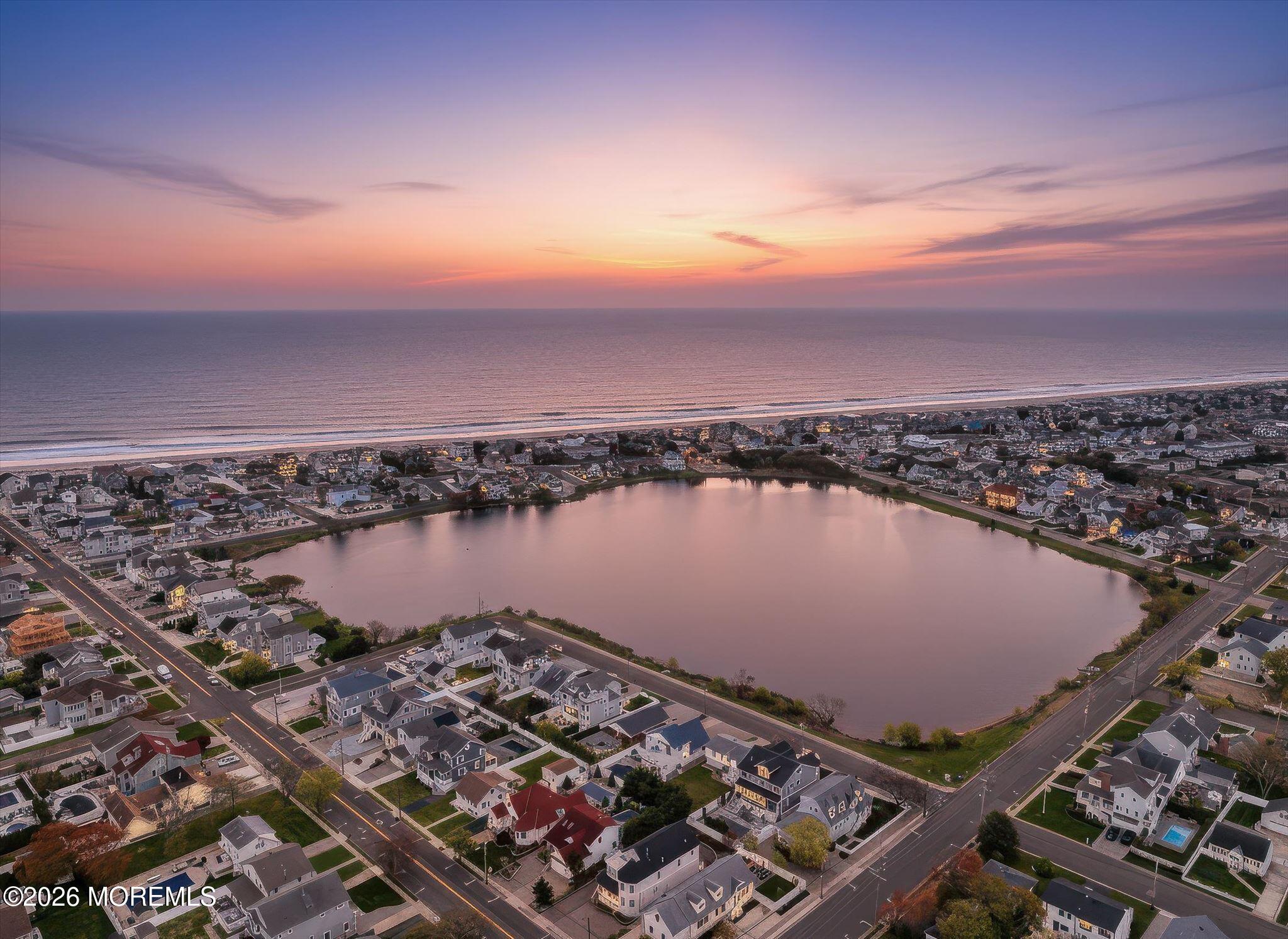 Point Pleasant Beach, New Jersey, 08742, United States, 5 Bedrooms Bedrooms, ,4 BathroomsBathrooms,Residential,Active,2043135