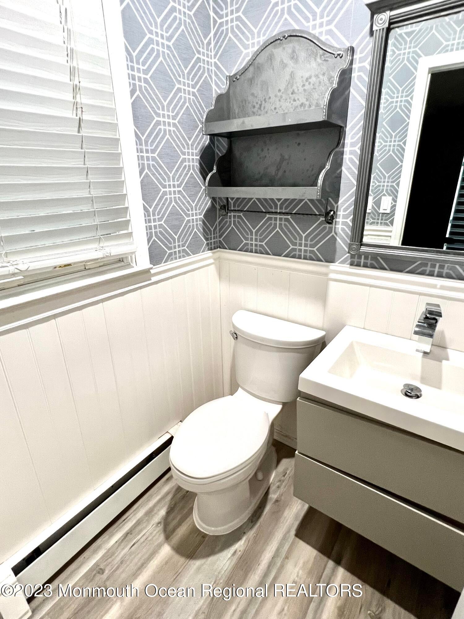 Elberon, New Jersey, 07740, United States, 4 Bedrooms Bedrooms, ,3 BathroomsBathrooms,Residential,Active,2007228