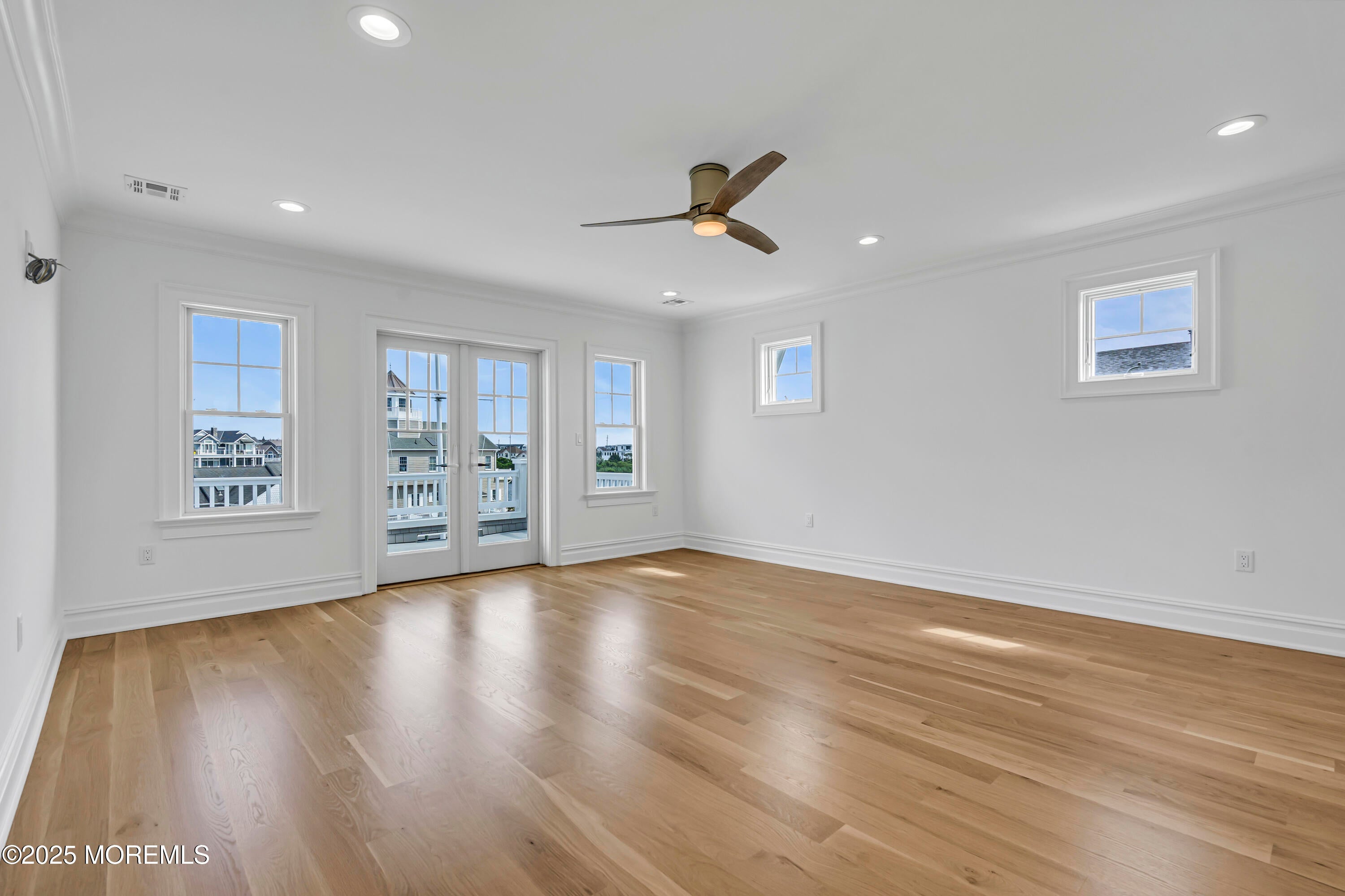 Mantoloking, New Jersey, 08738, United States, 6 Bedrooms Bedrooms, ,6 BathroomsBathrooms,Residential,Active,1904143